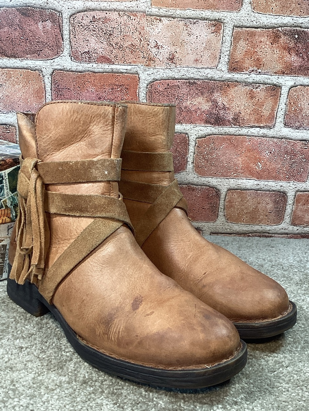 Born Perl womens ankle boots size 8
